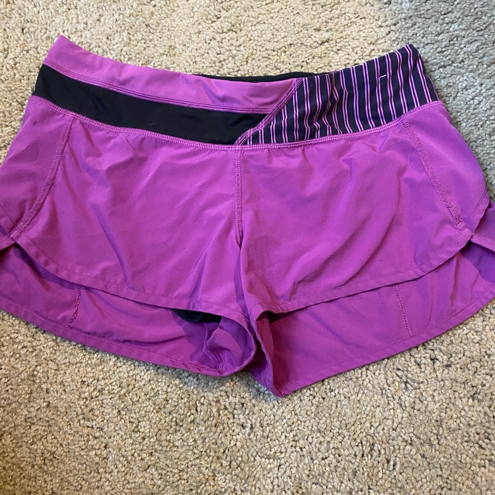 Lulu Lemon Speed Shorts. Size 6